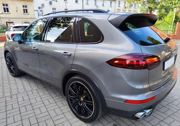 Porsche Cayenne cena 189950 przebieg: 159000, rok produkcji 2015 z Świebodzice małe 781